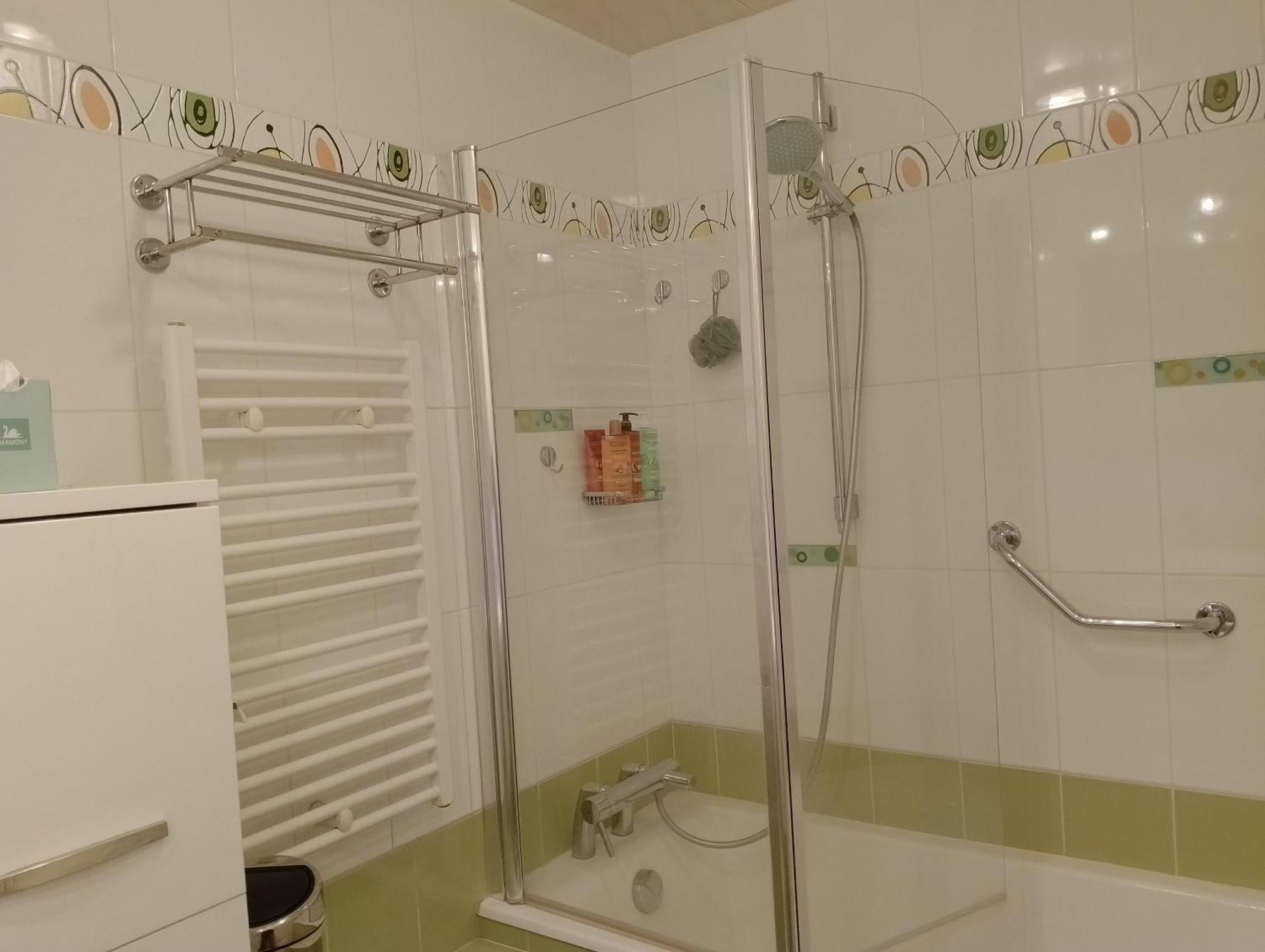 Appartement Residentiel Au Vert Et Au Frais Montigny-le-Bretonneux Bagian luar foto